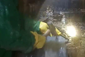 拉萨消防水池堵漏施工视频